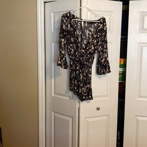 Very cute Free people romper size small